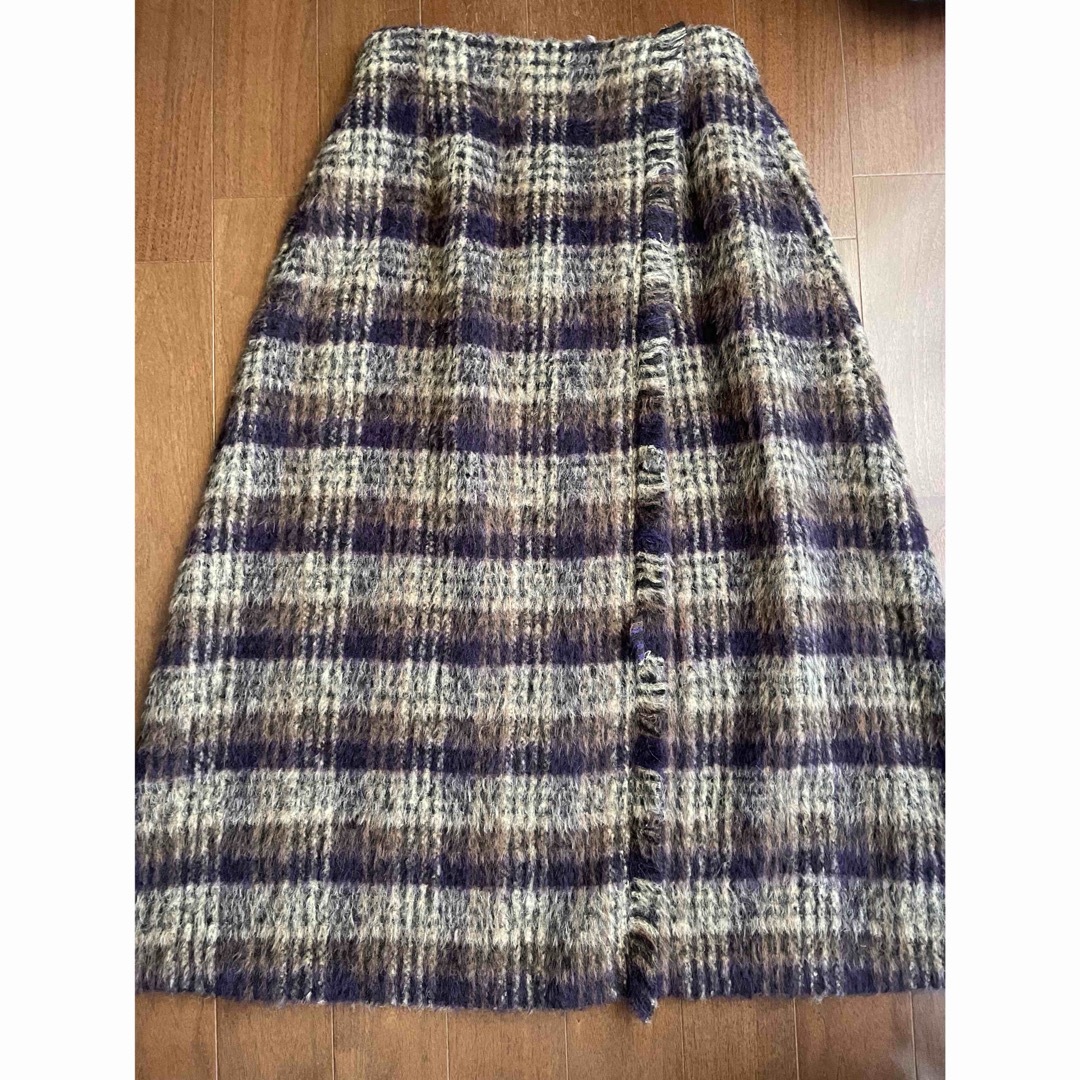 Hug O War(ハグオーワー)のCloth&Cross   Shaggy check fringe skirt  レディースのスカート(ロングスカート)の商品写真