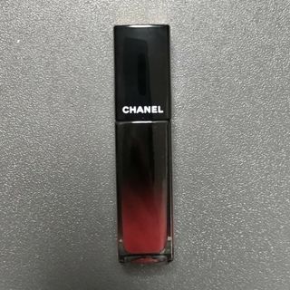 シャネル(CHANEL)のシャネル　ルージュ アリュール ラック 72 アイコニック(口紅)