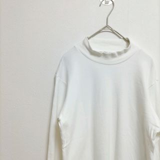 ユニクロ(UNIQLO)のUNIQLO　ユニクロ　ソフトタッチハイネックT　メンズ　S　ホワイト　シンプル(Tシャツ/カットソー(七分/長袖))