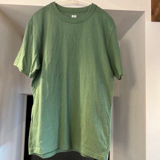 ユニクロ(UNIQLO)のユニクロ　クルーネックTシャツ　S グリーン(Tシャツ/カットソー(半袖/袖なし))