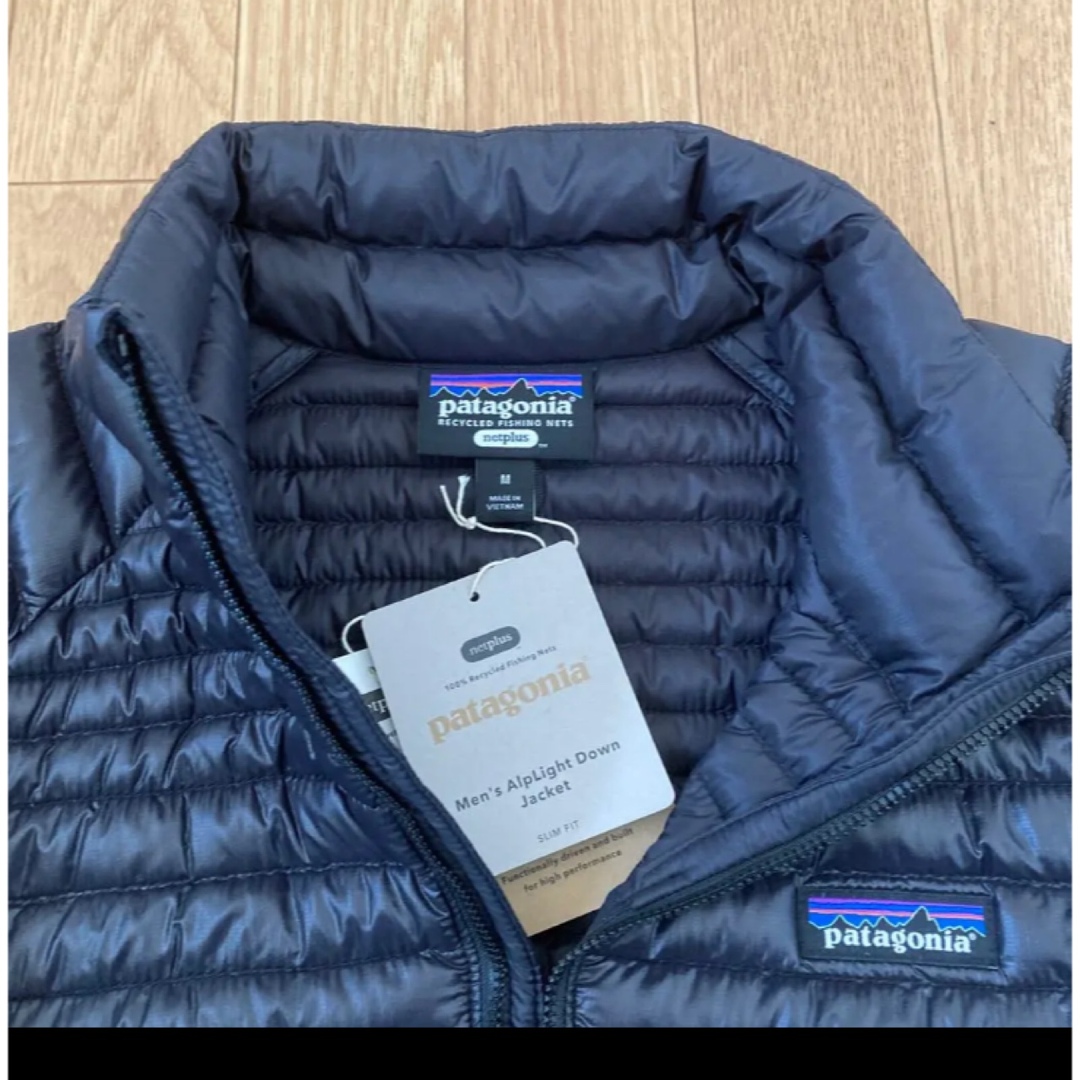 patagonia(パタゴニア)のパタゴニア 新品 アルプライト ダウン ジャケット M ブラック メンズのジャケット/アウター(ダウンジャケット)の商品写真