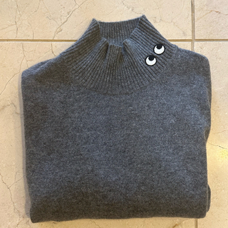 ユニクロ(UNIQLO)のユニクロ　カシミヤハイネックセーター(ニット/セーター)