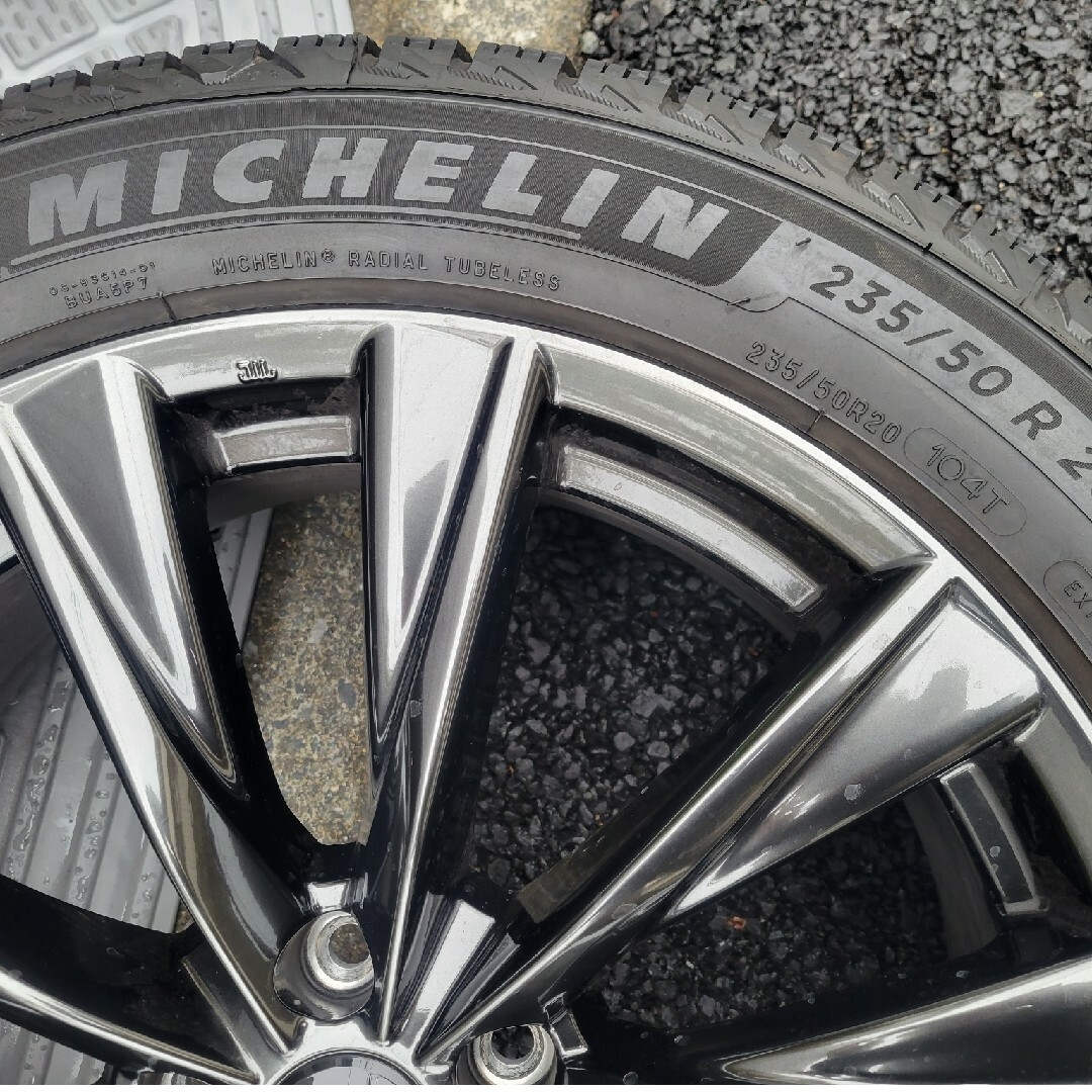 新型レクサスNX F SPORT 純正 20インチホイール +スタッドレス 新型レクサスNX F SPORT 純正 20インチホイール +スタッドレス