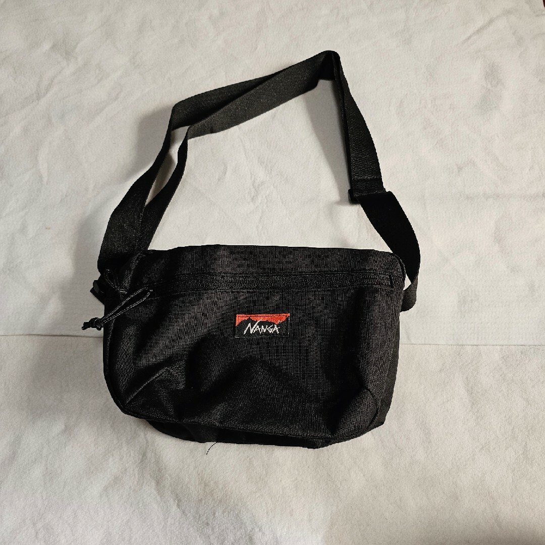 NANGA(ナンガ)のナンガ ショルダーバッグ メンズのバッグ(ショルダーバッグ)の商品写真
