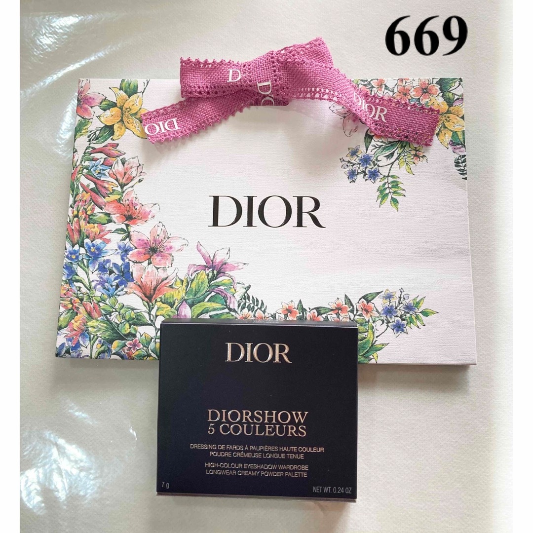 Christian Dior(クリスチャンディオール)のアイシャドウ 669〈DIOR〉 コスメ/美容のベースメイク/化粧品(アイシャドウ)の商品写真