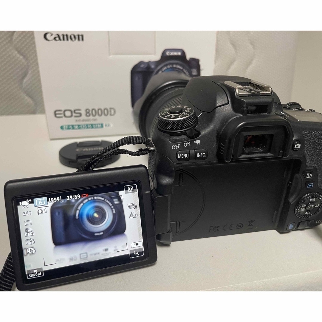 Canon - Canon EOS 8000D (W) EF-S18-135レンズキットの通販 by
