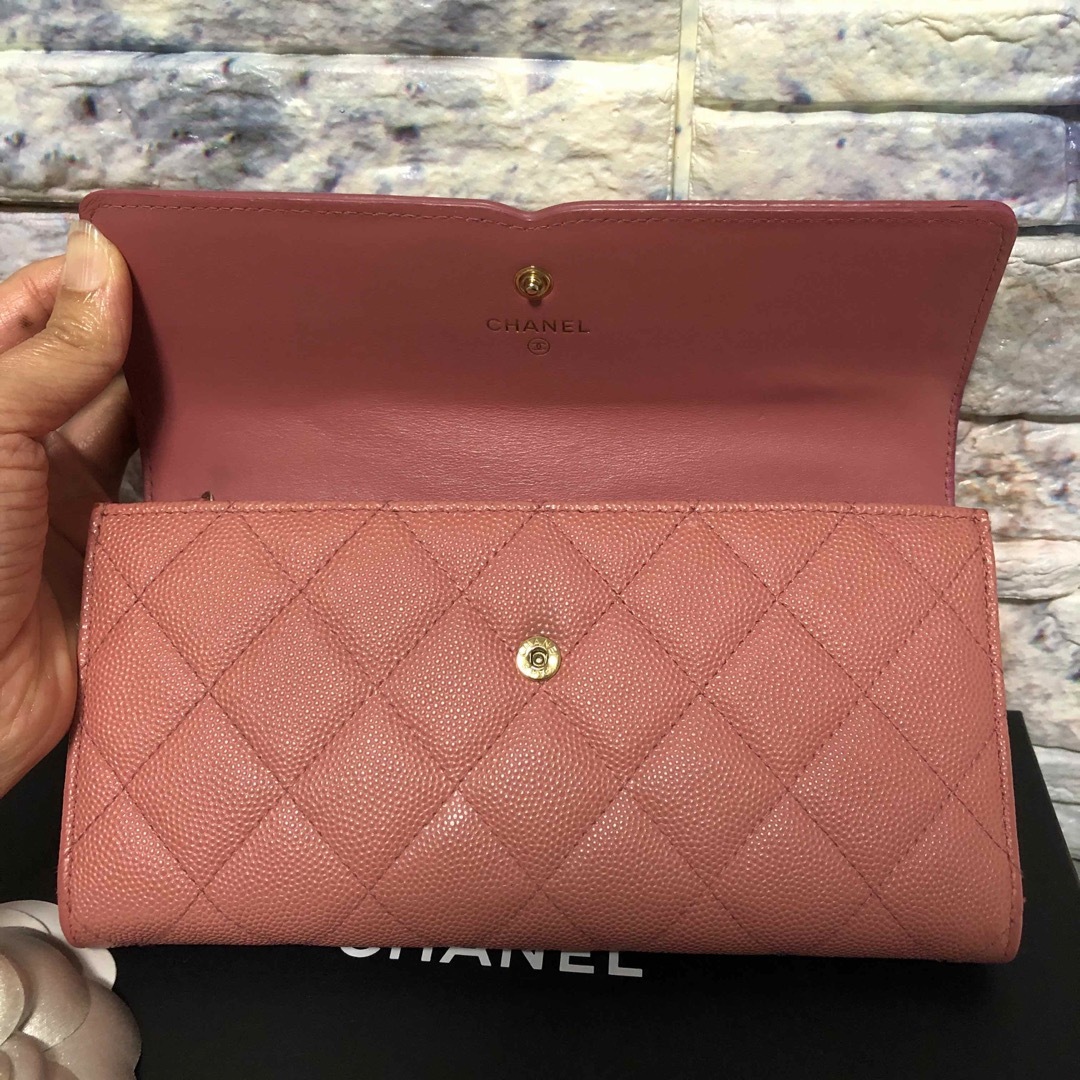 CHANEL(シャネル)のCHANEL シャネル　財布　フィリグリー　キャビアスキン　ピンク レディースのファッション小物(財布)の商品写真