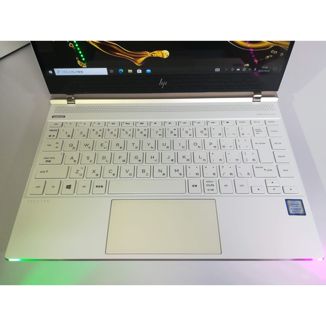 セラミックホワイトHP Spectre Laptop 13-af0xxノートPC