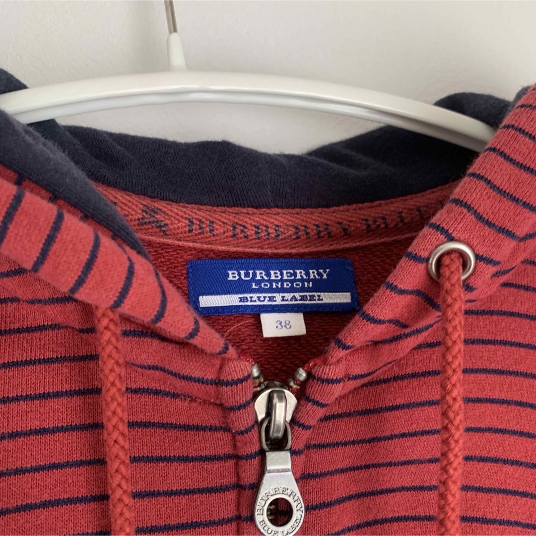 BURBERRY BLUE LABEL(バーバリーブルーレーベル)のBurberry パーカー バーバリー ブルーレーベル  レディースのトップス(パーカー)の商品写真