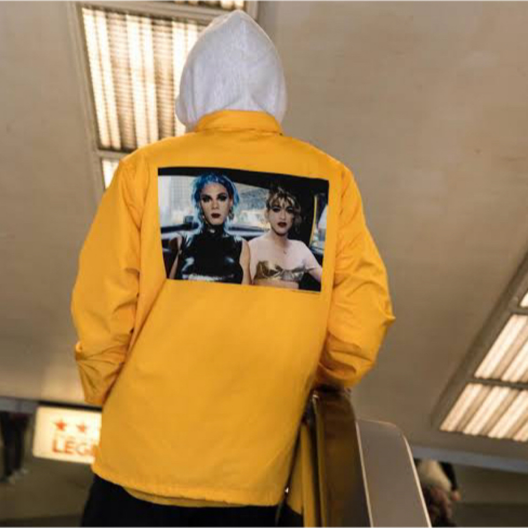 Supreme(シュプリーム)のNan Goldin Misty&Jimmy Paulette coach メンズのジャケット/アウター(ナイロンジャケット)の商品写真