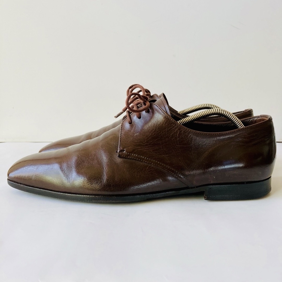 PRADA(プラダ)のPRADA プラダ 濃茶 プレーントゥ 25.5cm 除菌・消臭済み メンズの靴/シューズ(ドレス/ビジネス)の商品写真