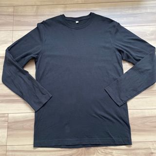 ユニクロ(UNIQLO)のUNIQLOメンズロンT 黒(Tシャツ/カットソー(七分/長袖))