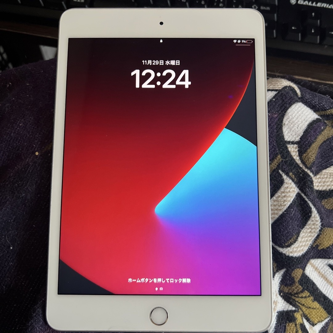 iPad - アップル iPad mini 第5世代 WiFi 64GB シルバーの通販 by だっ