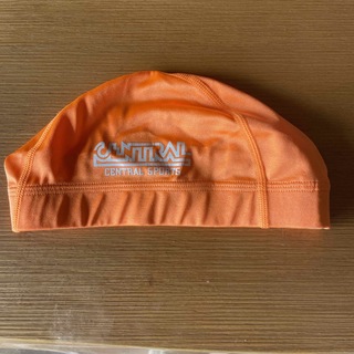 セントラル　オレンジ帽子