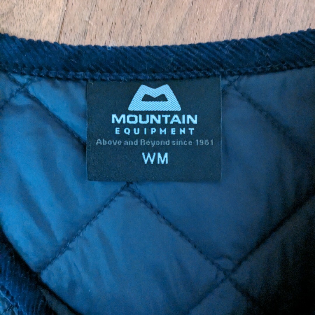 MOUNTAIN EQUIPMENT(マウンテンイクイップメント)の美品 MOUNTAIN EQUIPMENT キルテッド パディッド ジャケット レディースのジャケット/アウター(ダウンジャケット)の商品写真