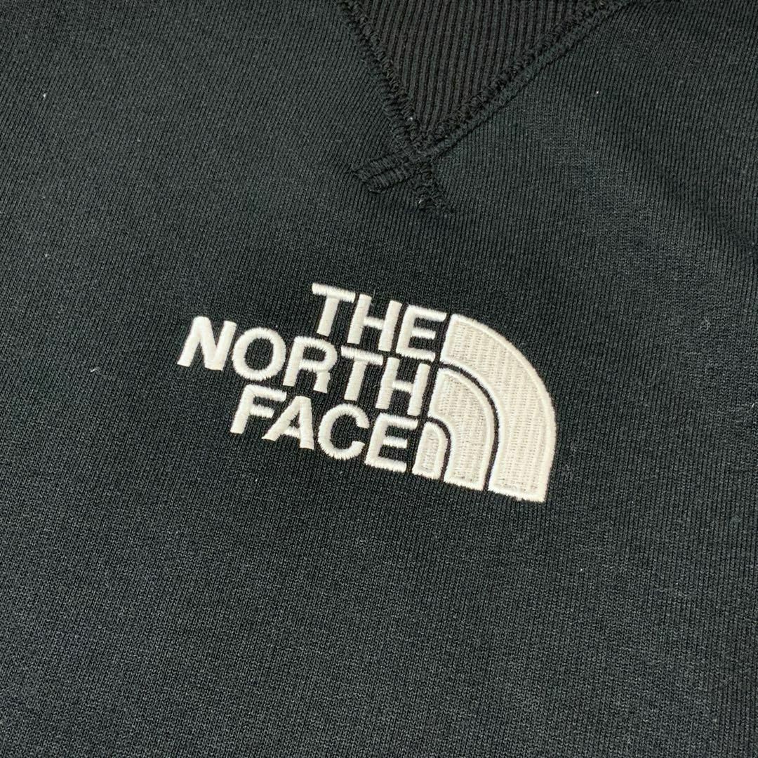 THE NORTH FACE(ザノースフェイス)の極美品 THE NORTH FACE Vガゼット 両面刺繍 スウェット メンズのトップス(スウェット)の商品写真
