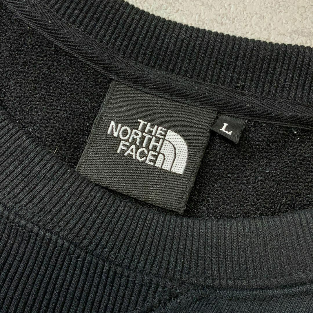 THE NORTH FACE(ザノースフェイス)の極美品 THE NORTH FACE Vガゼット 両面刺繍 スウェット メンズのトップス(スウェット)の商品写真