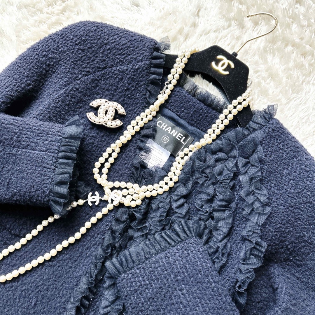 CHANEL(シャネル)の美品　CHANEL シャネル　プードル　レース　ツイード　ジャケット　ネイビー レディースのジャケット/アウター(ノーカラージャケット)の商品写真