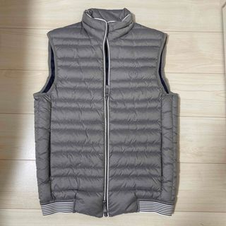 アルマーニエクスチェンジ(ARMANI EXCHANGE)の★USED★メンズダウンベスト★アルマーニエクスチェンジ★メンズアウター★(ダウンジャケット)