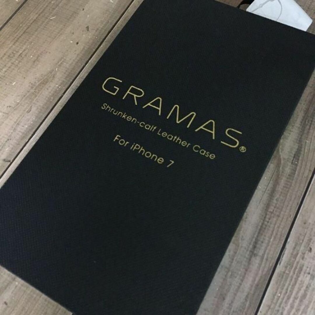 GRAMAS(グラマス)の本革 イエロー GRAMAS iPhone SE3/SE2/8/7 フリップ スマホ/家電/カメラのスマホアクセサリー(iPhoneケース)の商品写真