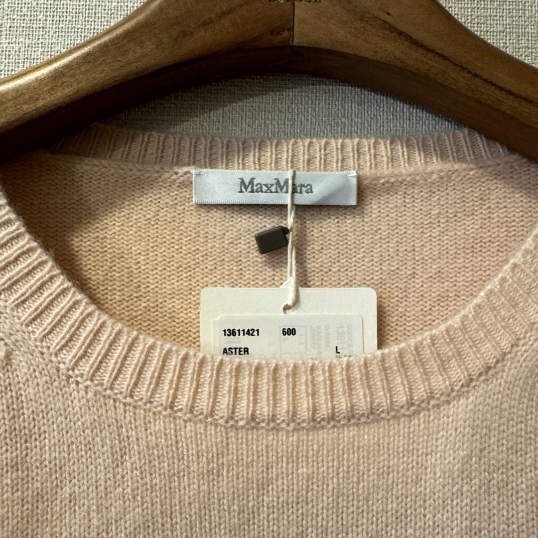 Max Mara(マックスマーラ)の<新品未使用>マックスマーラ カシミア100% ニット セーター レディースのトップス(ニット/セーター)の商品写真