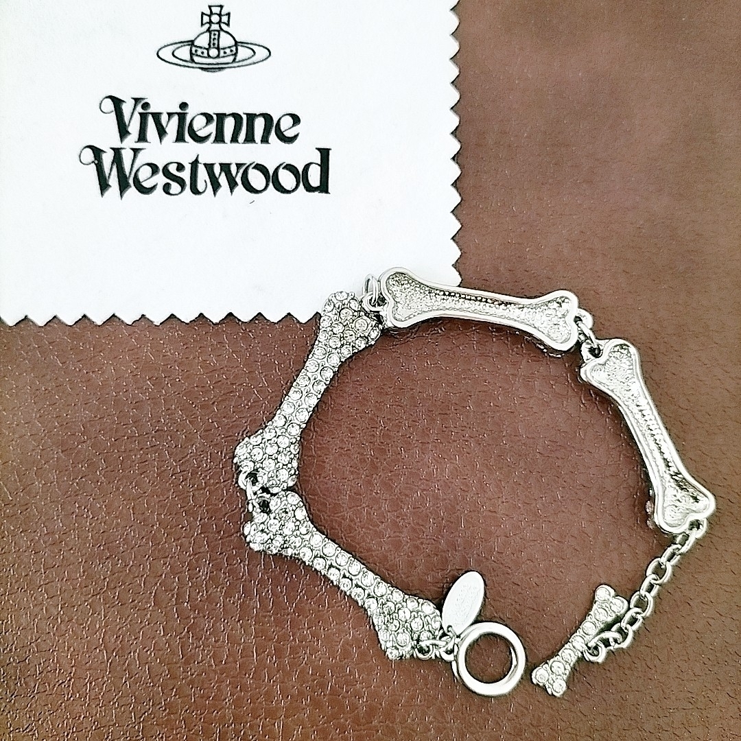 Vivienne Westwood - ヴィヴィアンウエストウッド 骨ブレスレットの