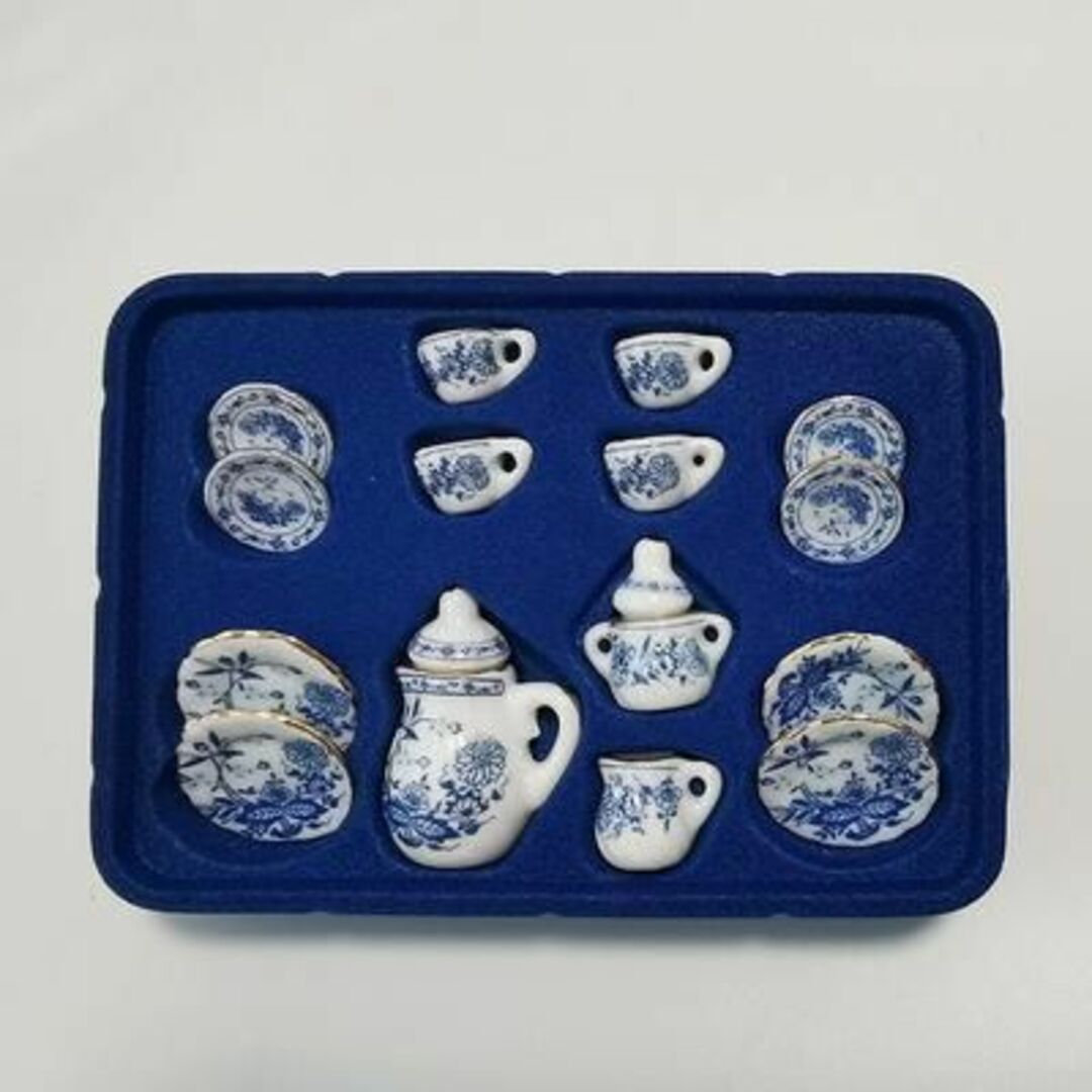 ミニチュア食器 ティーカップセット ブルーホワイト 花柄 シノワズリ 英国 陶器 ハンドメイドのおもちゃ(ミニチュア)の商品写真