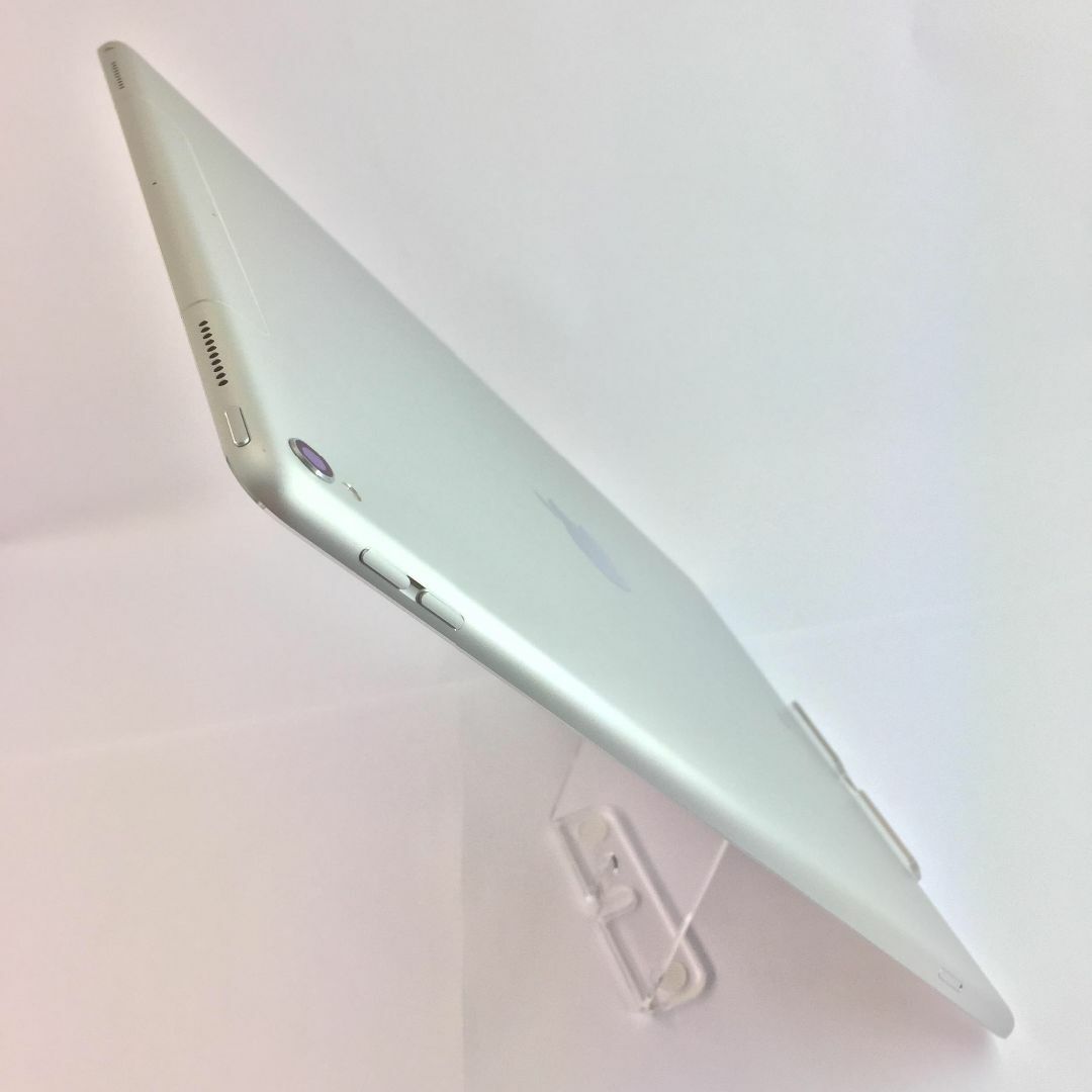 iPad(アイパッド)の【A】iPad Pro 12.9（第2世代）/355809082145439 スマホ/家電/カメラのPC/タブレット(タブレット)の商品写真