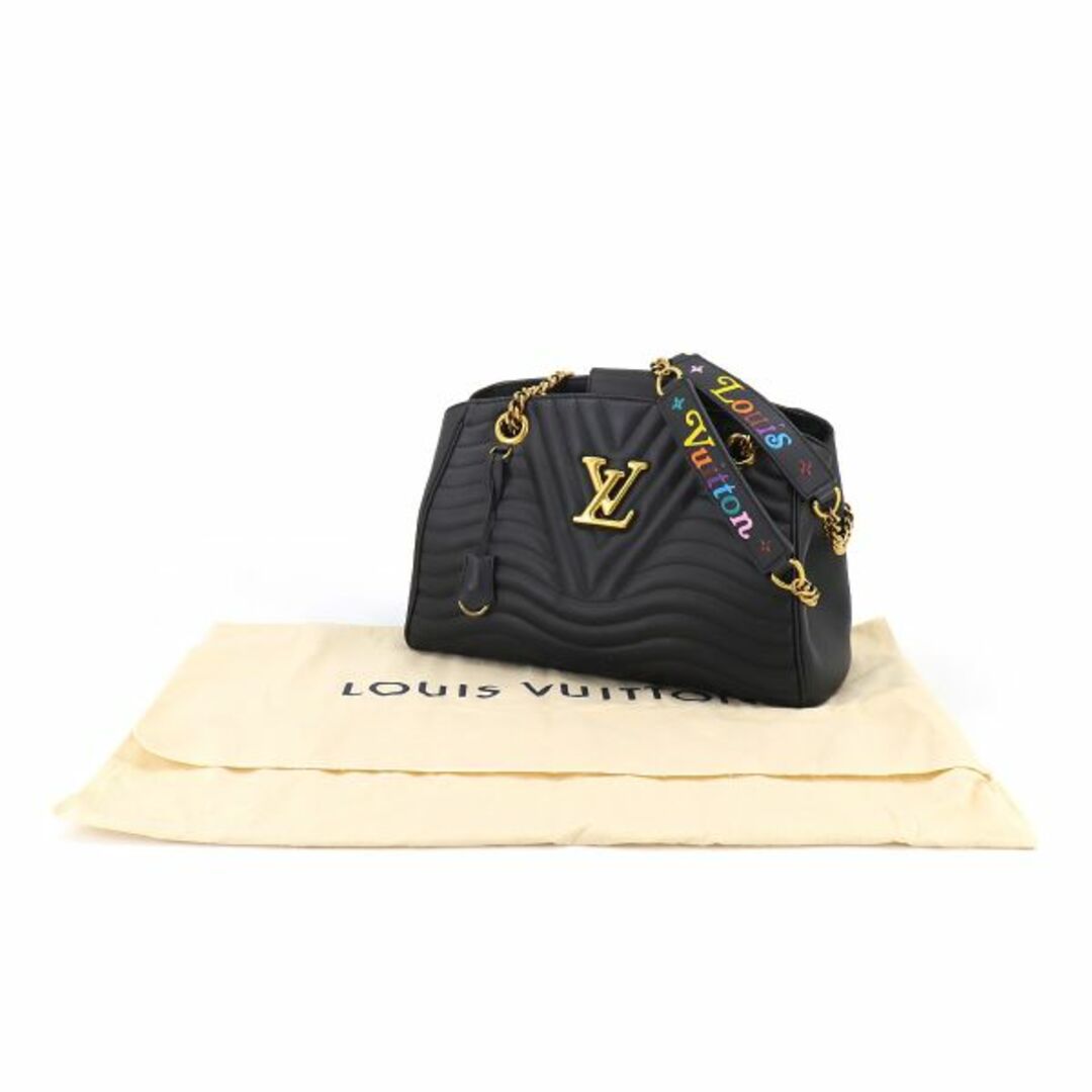 LOUIS VUITTON(ルイヴィトン)の新品同様 ルイ ヴィトン LOUIS VUITTON ニューウェーブ チェーン トート バッグ レザー ノワール M51496 VLP 90205857 レディースのバッグ(トートバッグ)の商品写真