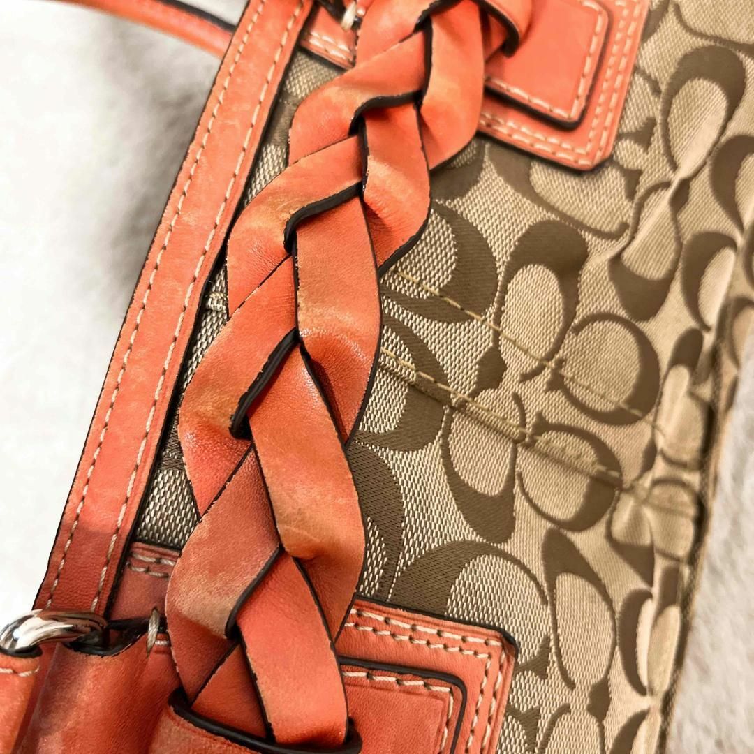 COACH(コーチ)の美品✨COACHコーチハンドバッグトートバッグブラウン茶シグネチャー総柄オレンジ レディースのバッグ(トートバッグ)の商品写真