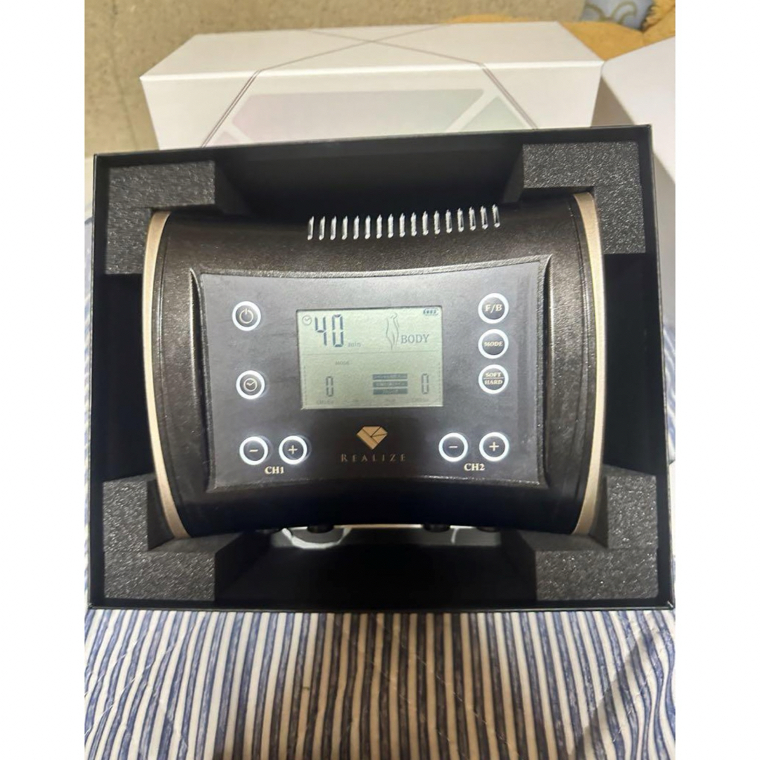 EMS機器 リアライズ スリムビューティハウス 端 EMS機器 リアライズ スリムビューティハウス 端