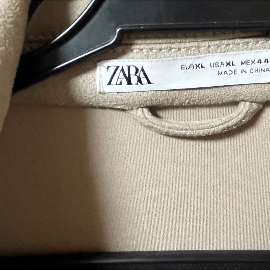 ZARA(ザラ)の【ZARA】チェスターコート　美品。ほぼ未使用 メンズのジャケット/アウター(チェスターコート)の商品写真