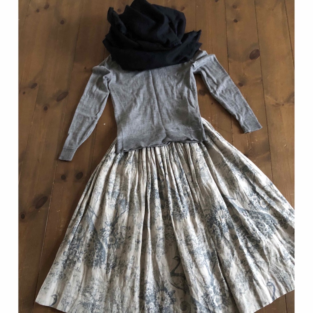 アンティーク風　リネンスカート（鳥） レディースのスカート(ロングスカート)の商品写真