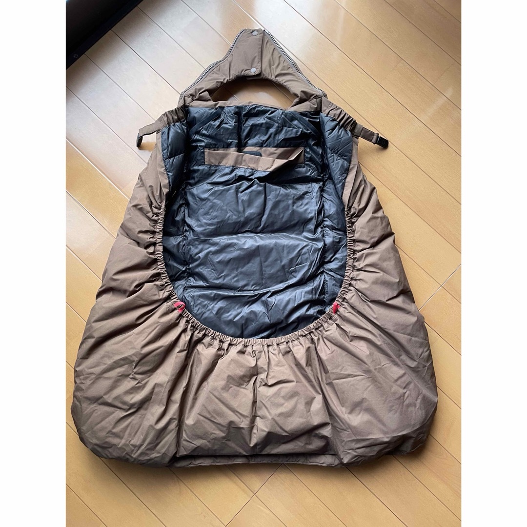 THE NORTH FACE(ザノースフェイス)のTHE NORTH FACE 　シェルブランケット　ベビーキャリアカバー キッズ/ベビー/マタニティのこども用ファッション小物(おくるみ/ブランケット)の商品写真