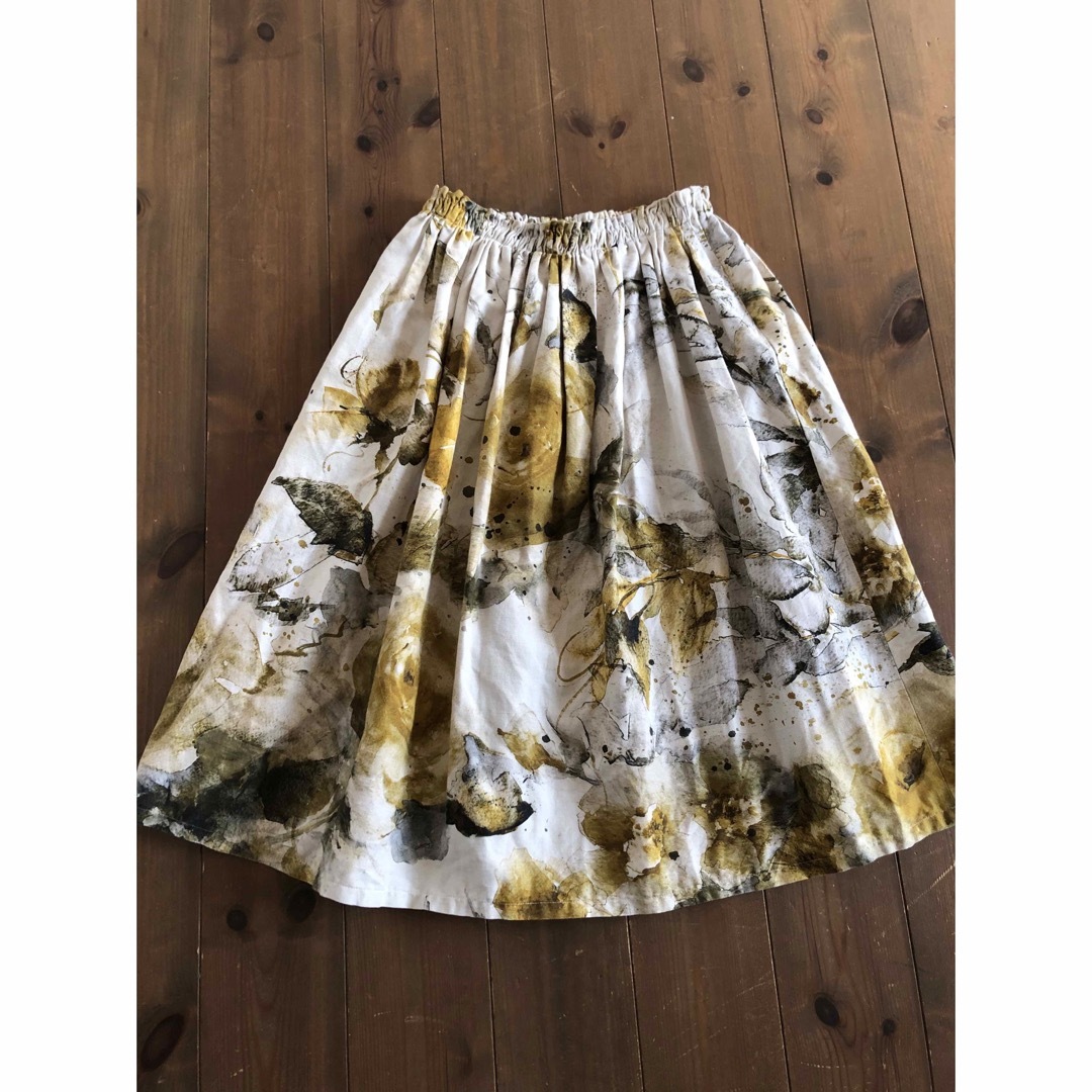 アンティーク風　リネンスカート（花）最終お値下げ レディースのスカート(ロングスカート)の商品写真