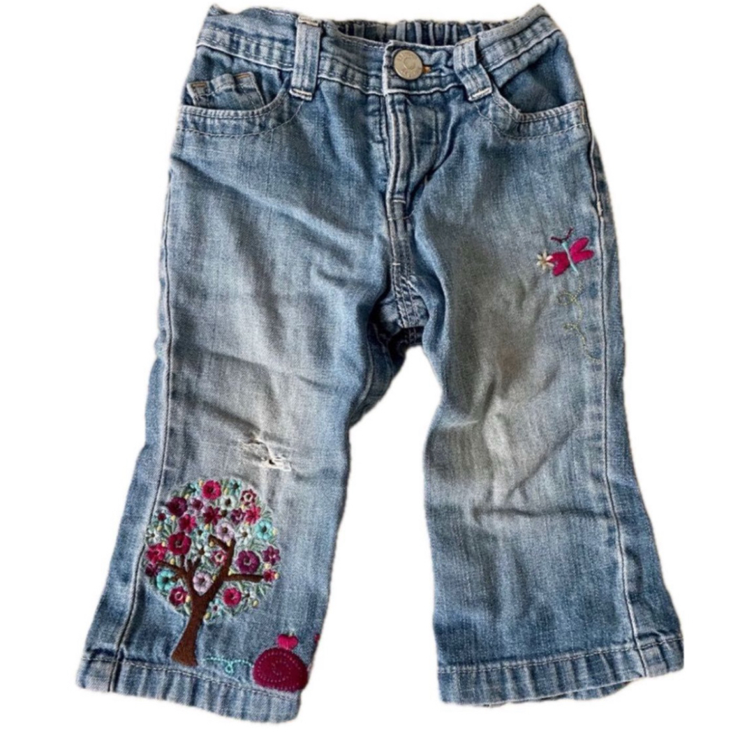 GYMBOREE(ジンボリー)のセット販売　ピィーカブのカットソーとbaby GAPのジーンズ キッズ/ベビー/マタニティのベビー服(~85cm)(シャツ/カットソー)の商品写真