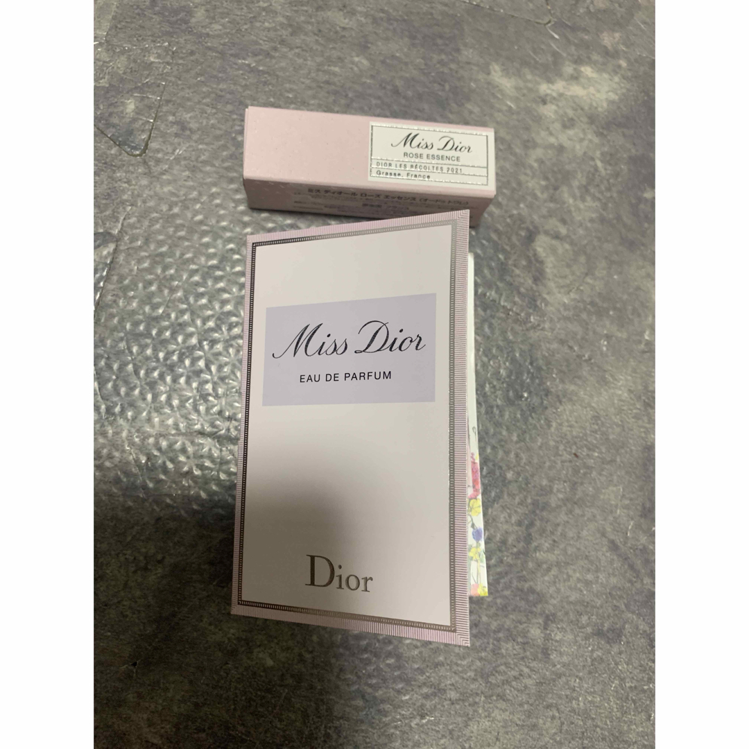 Dior(ディオール)の新品未使用💓Dior ミスディオール香水 サンプル コスメ/美容の香水(香水(女性用))の商品写真