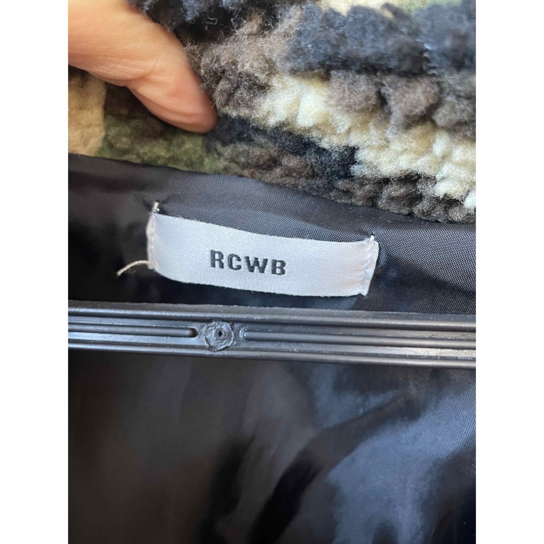 RODEO CROWNS WIDE BOWL(ロデオクラウンズワイドボウル)のロデオクラウンズ　アウター　迷彩　レディース レディースのジャケット/アウター(ブルゾン)の商品写真