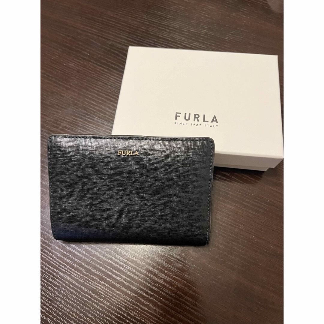 Furla - 【匿名配送】フルラ 二つ折り財布 黒の通販 by モモ's shop ...