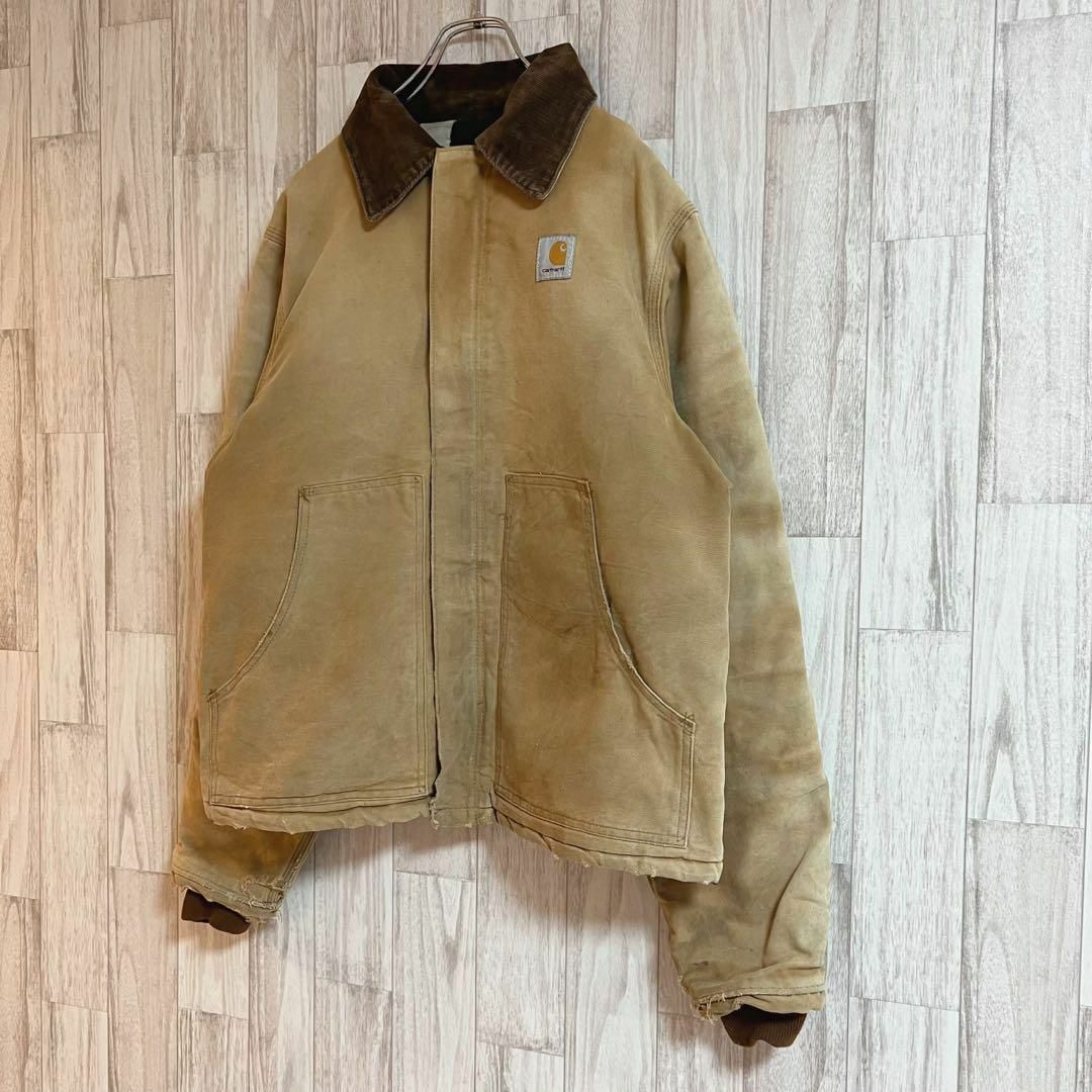 carhartt(カーハート)のカーハートダックジャケット　ロゴ　襟コーデュロイ　ベージュ　茶色　ユニセックス メンズのジャケット/アウター(その他)の商品写真