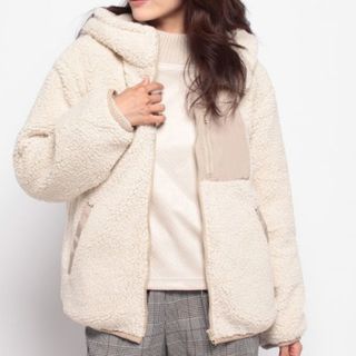 新品✨タグ付き♪定価7,580円　暖かい💖フード付き　ジャケット　大特価(その他)