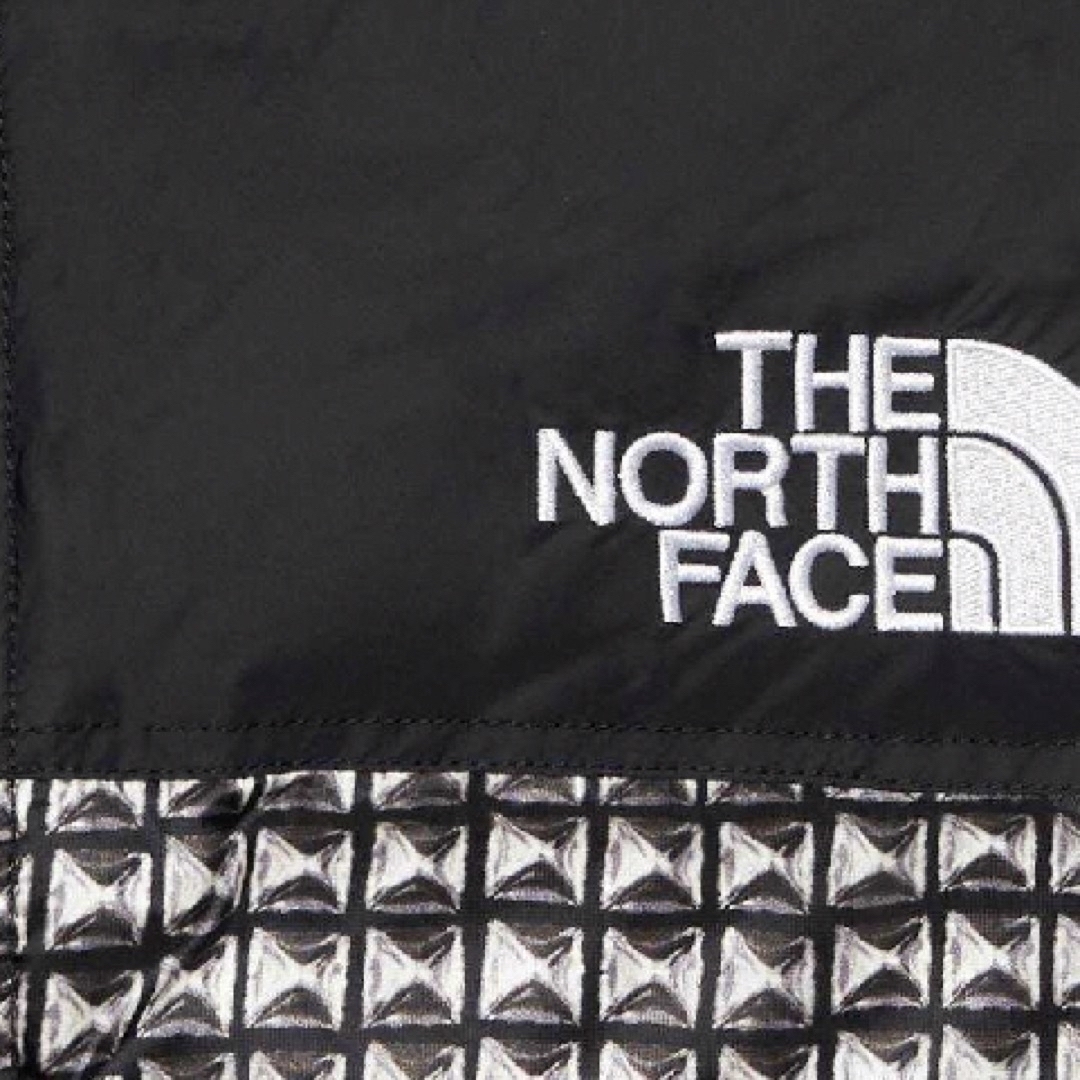 Supreme(シュプリーム)のSupreme The North Face Studded Nuptse メンズのジャケット/アウター(ダウンベスト)の商品写真