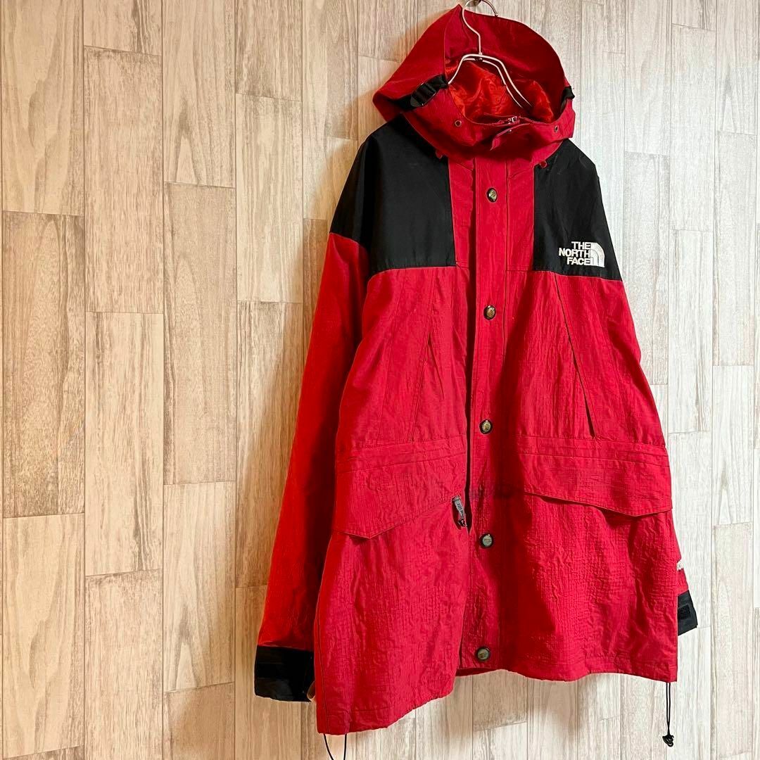 THE NORTH FACE(ザノースフェイス)のザノースフェイスゴアテックスジャケット　刺繍ロゴ　ハイネック　マウンテンパーカー メンズのジャケット/アウター(マウンテンパーカー)の商品写真