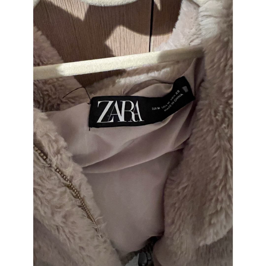 ZARA ふわふわファーコート レディースのジャケット/アウター(その他)の商品写真