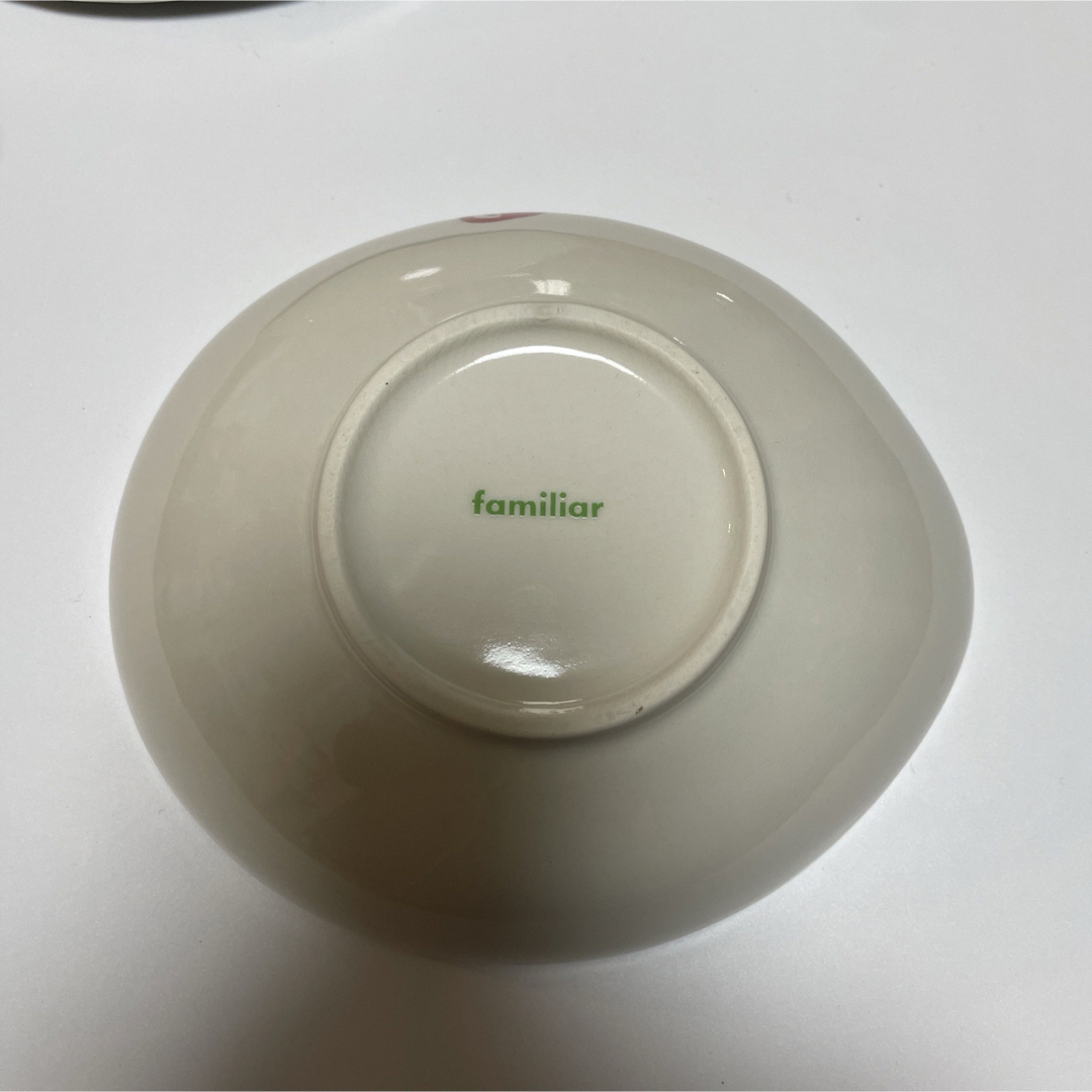 familiar(ファミリア)の【新品】familiar 陶器食器セット　2点 インテリア/住まい/日用品のキッチン/食器(食器)の商品写真