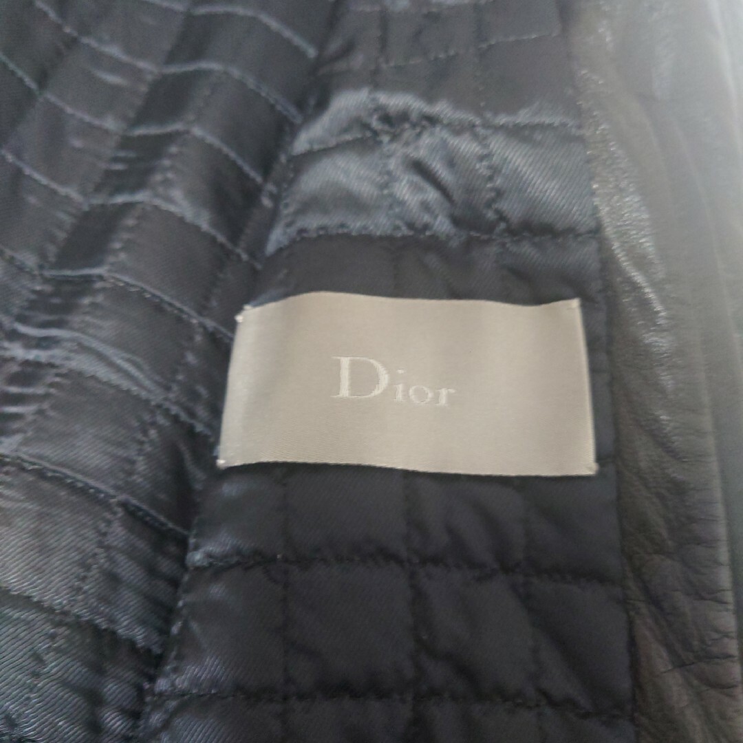 DIOR HOMME(ディオールオム)のディオールオム　レザージャケット　46 コートダウンデニムシャツパンツブーツ メンズのジャケット/アウター(レザージャケット)の商品写真