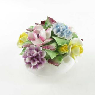 ロイヤルドルトン(Royal Doulton)のROYAL DOULTON ロイヤルドルトン フラワーフィギュリン 1点 置物 花束 ブーケ 陶花 西洋 雑貨 オブジェ SU4528X (置物)