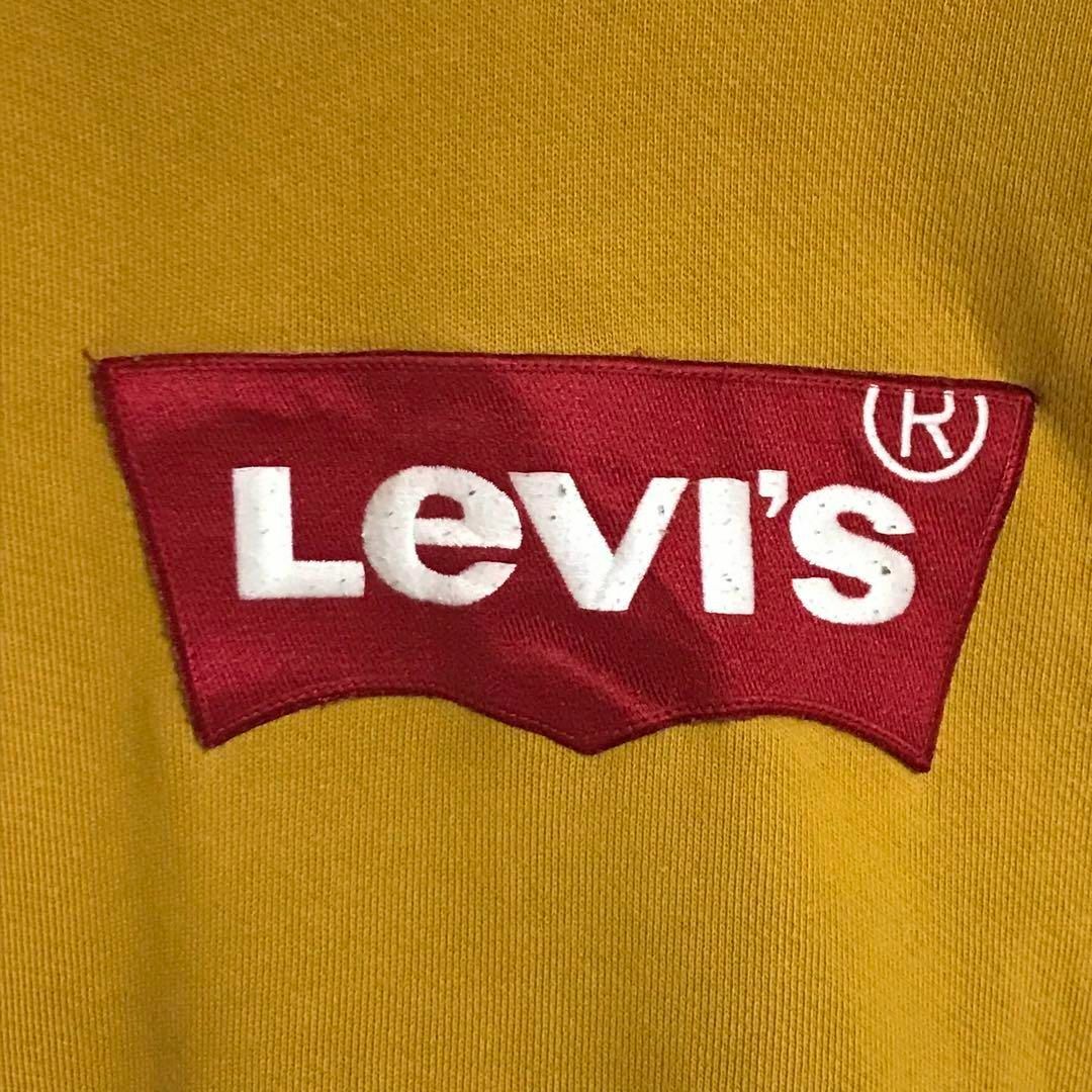 Levi's(リーバイス)の【人気カラー】リーバイス ビックロゴパーカー からし色 人気定番 H532 メンズのトップス(パーカー)の商品写真