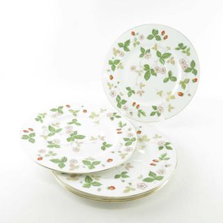 ウェッジウッド(WEDGWOOD)の美品 WEDGWOOD ウェッジウッド ワイルドストロベリー 大皿 5枚 27cmプレートセット ディナー 黒壺 SU4631F (食器)