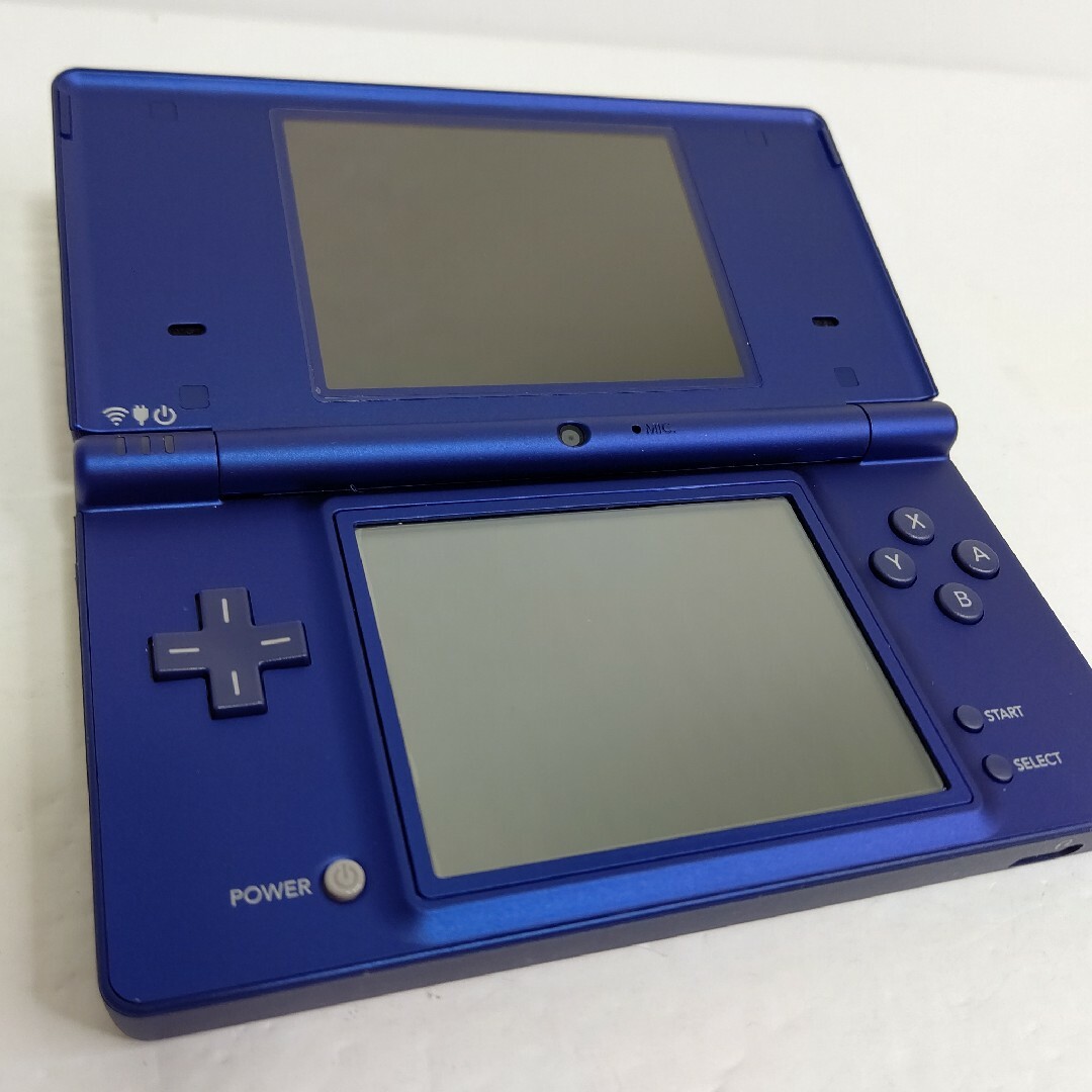 ニンテンドーDS(ニンテンドーDS)のNintendo　ニンテンドーDSi　メタリックブルー　極美品　任天堂ゲーム機 エンタメ/ホビーのゲームソフト/ゲーム機本体(携帯用ゲーム機本体)の商品写真